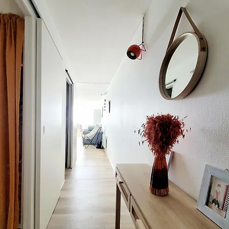 T2 A - 4 Personnes, Parking, Vue - Fr-1-794-162 Apartment
